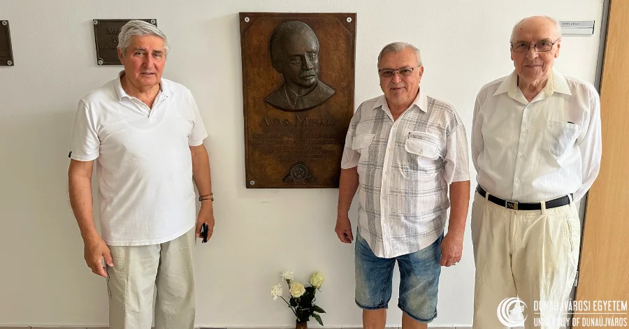 Avas Mihályra emlékeztek