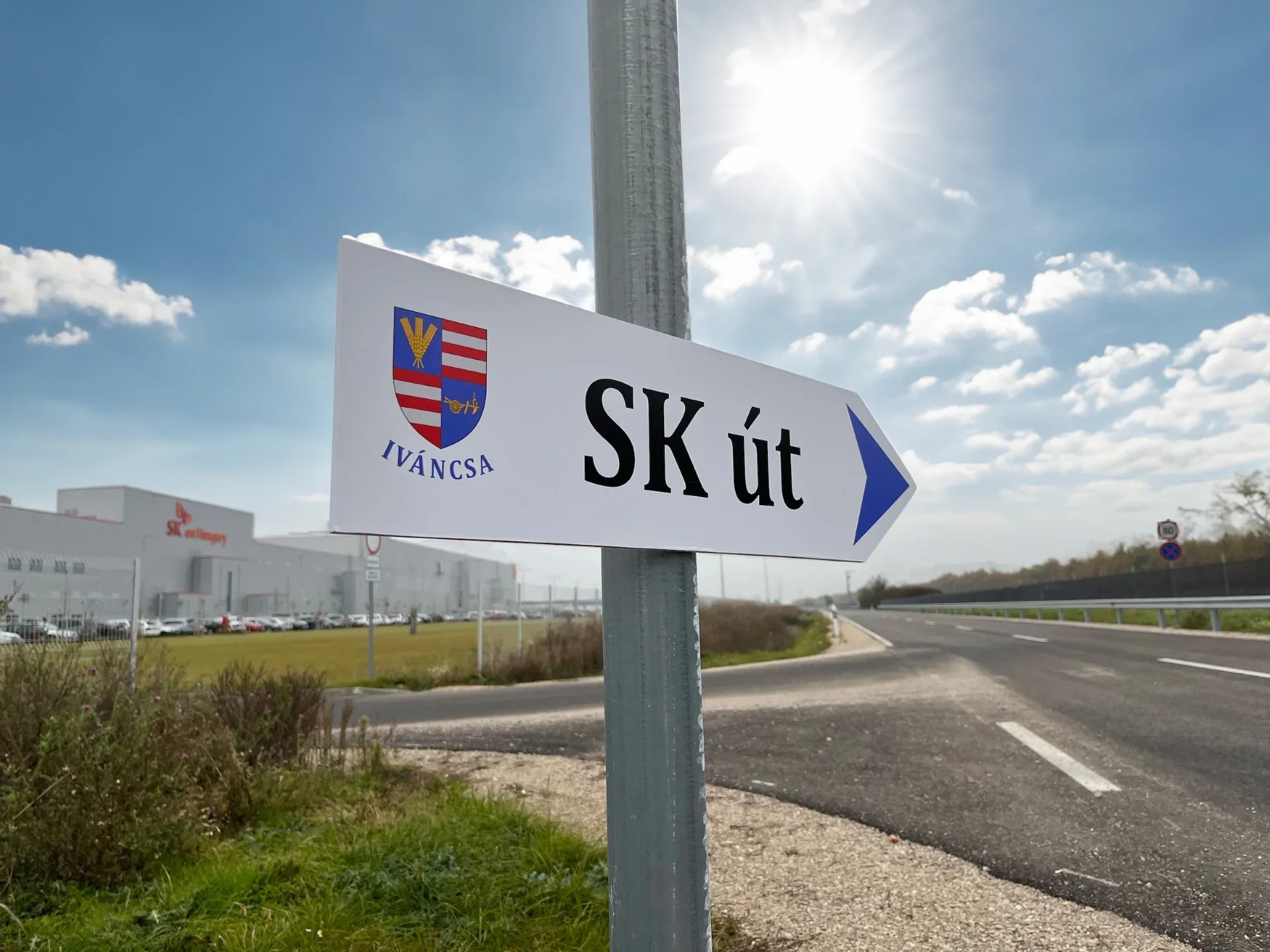 Kirívó munkavédelmi szabálytalanságokat találtak az iváncsai akkumulátorgyárban